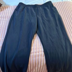 Lululemon softstreme pants size 14